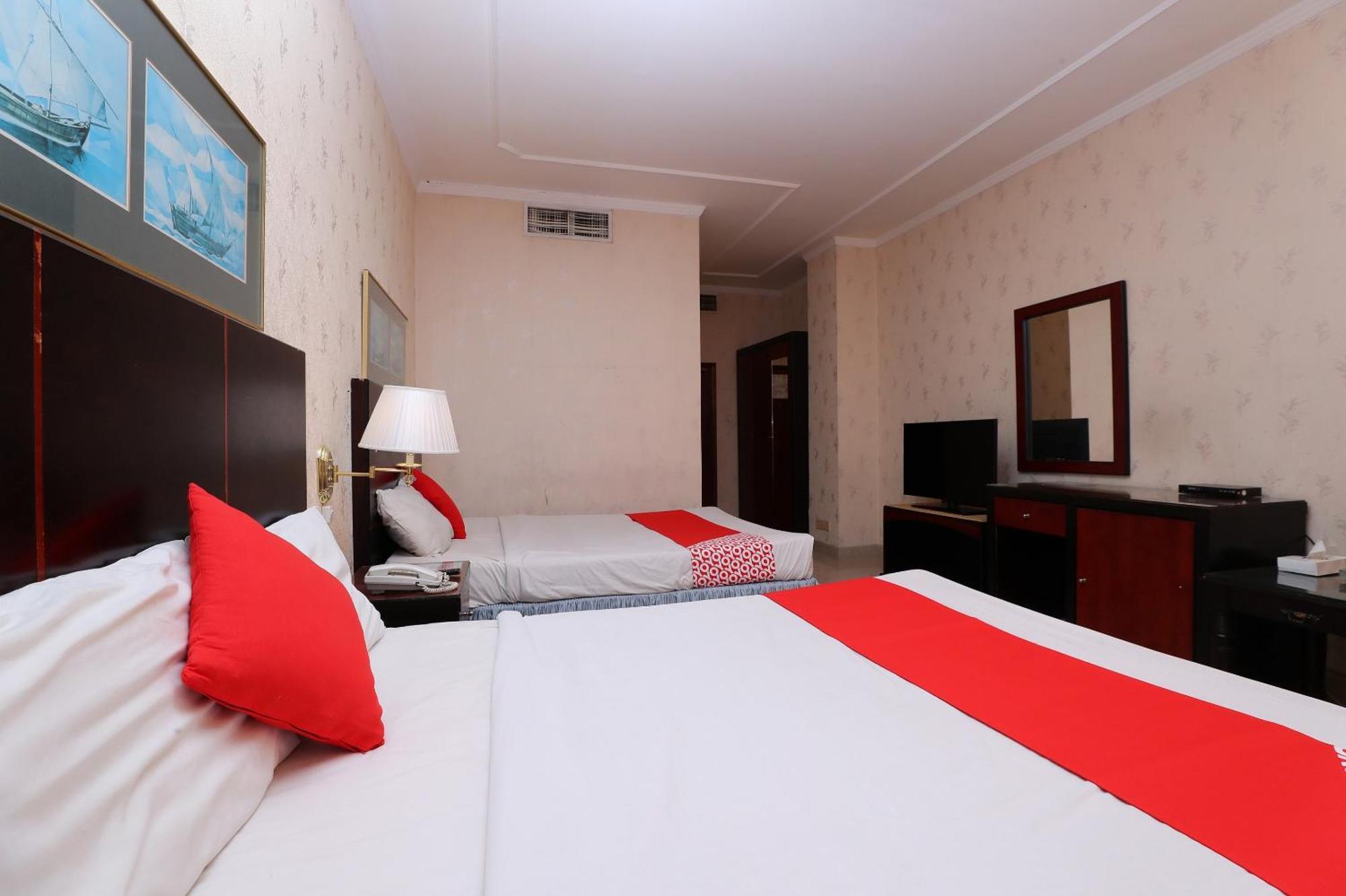 Oyo 112 Semiramis Hotel Manama Exterior photo